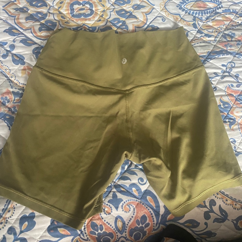 Lululemon Align High-Rise Short 6”
